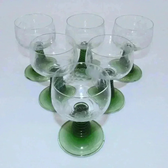 Vintage Green Beehive Stem 4 oz Wine Glass Grapevine Pattern Set of 6 - Picture 1 of 3